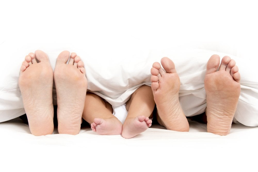 Can I keep my feet outside of the Better Bedder? 