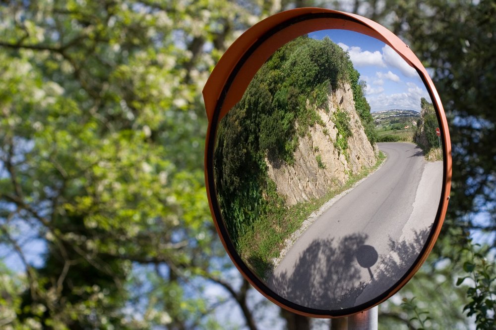 Why Objects In The Mirror Are Closer Than They Appear Science ABC