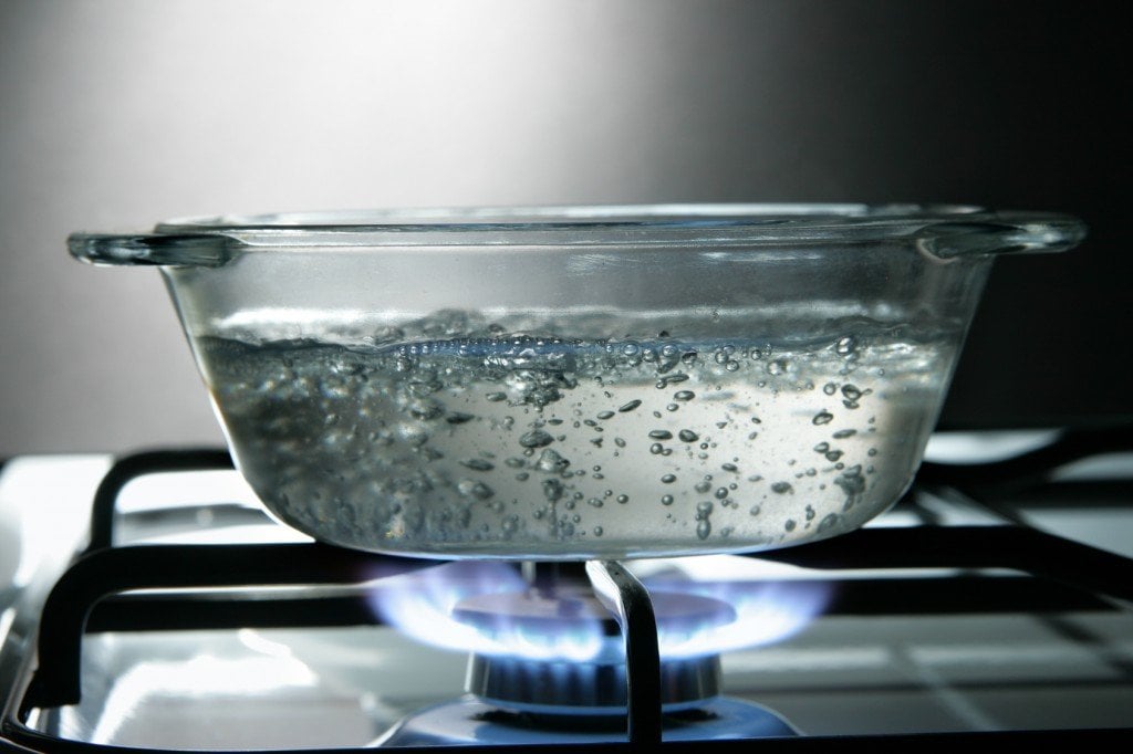 Does Boiling Water Keep Getting Hotter?
