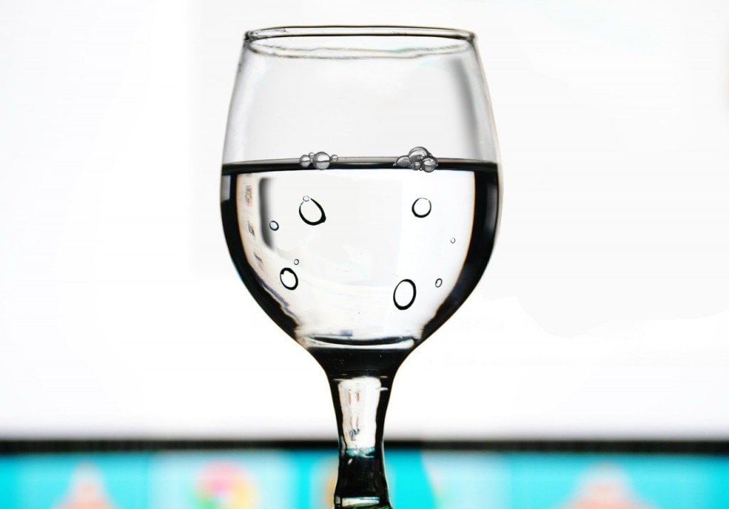bubbles in tap water