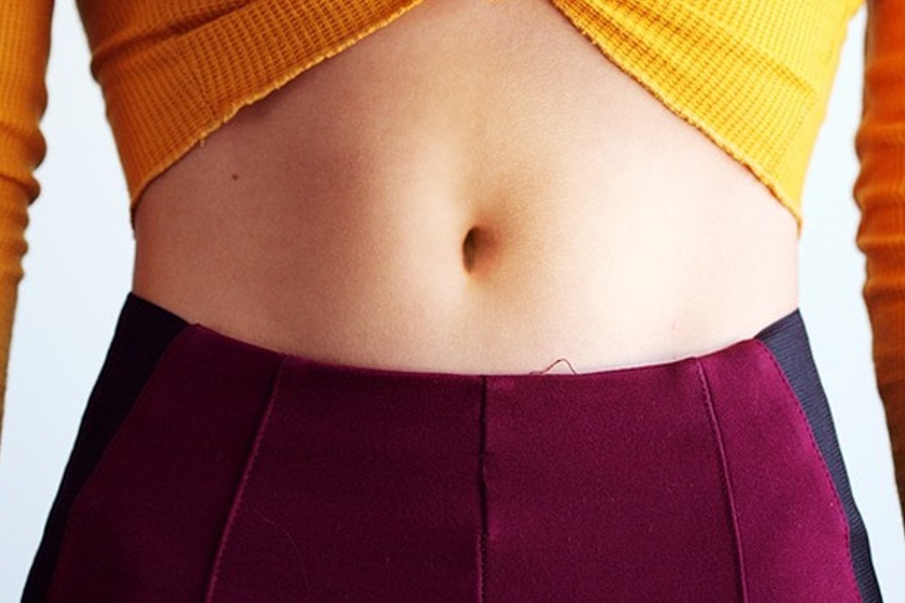 Belly Button Things To Know Before Getting A Navel Piercing Youtube Dig In There Like You