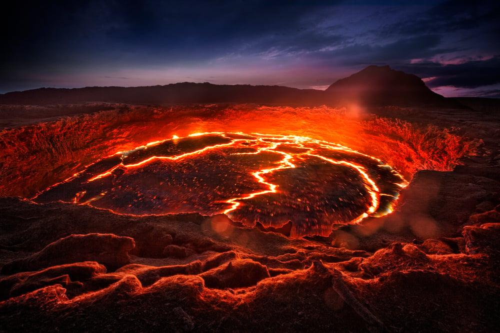 Lago de lava en el volcán Erta Ale. Depresión de Danakil, Etiopía - Imagen( Michail_Vorobyev)s