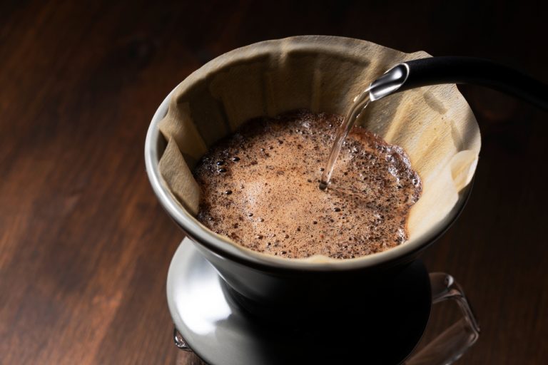 Why Are Coffee Stains Darker Along The Edges? » ScienceABC